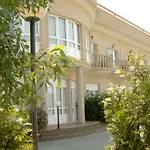 מלון Park נויה